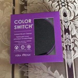 Vera Mona Color Switch Brush Cleaner